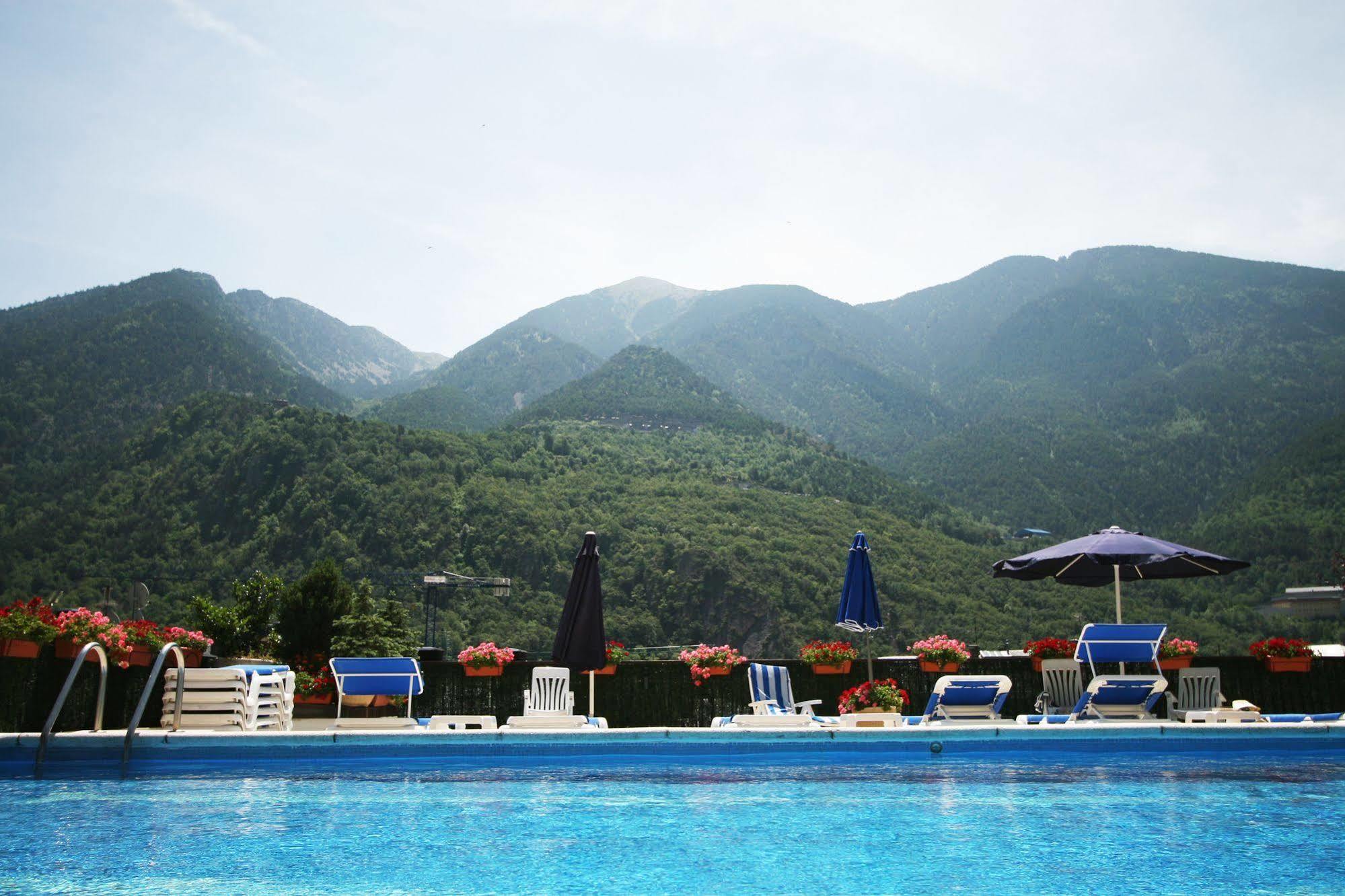 Hotel Pyrenees Andorra la Vella Facilități foto